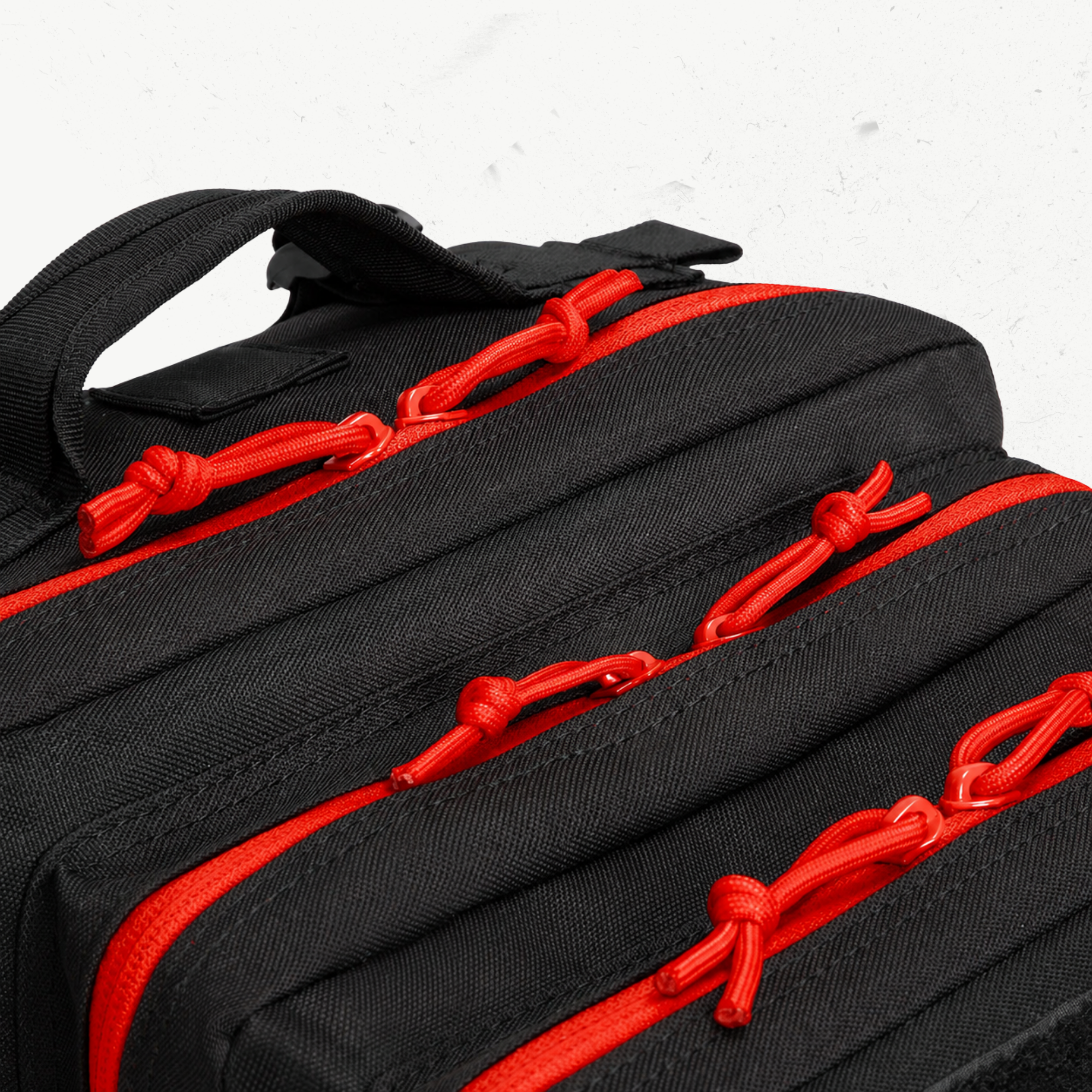 CARRY ONE 45L - NOIR & ROUGE